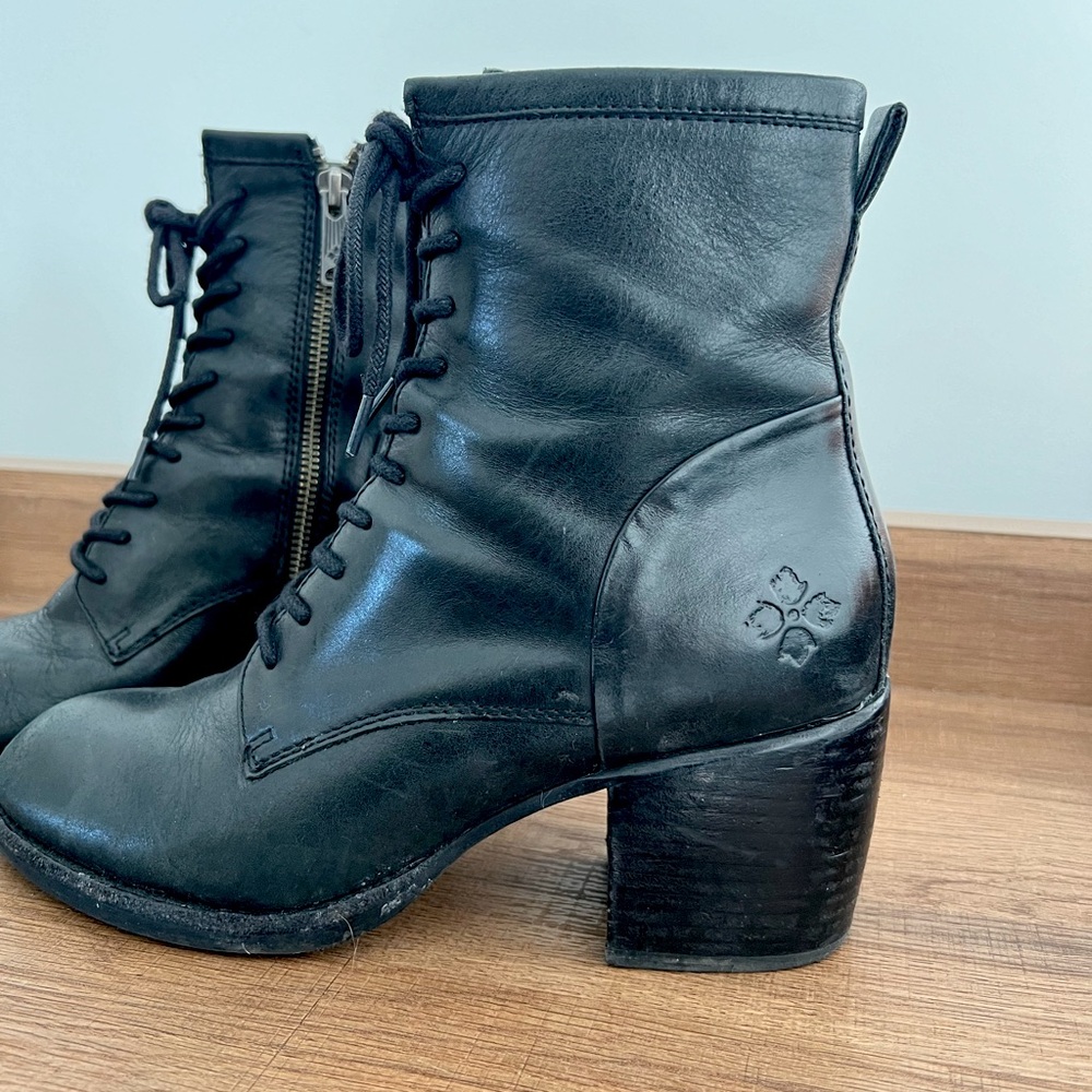 Patricia Nash Sicily Boot - Black - Size 8
